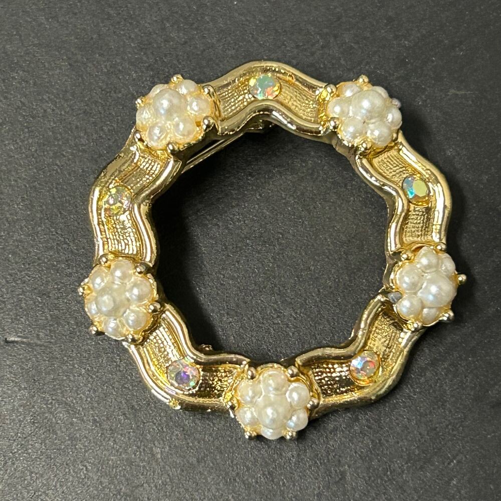 Vintage‎ MCM Gold Tone Wreath Brooch Faux Pearls and AB Rhinestones